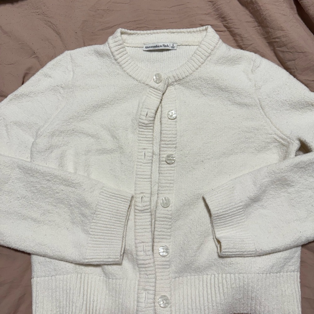 Abercrombie & Fitch Cream White Cardigan
